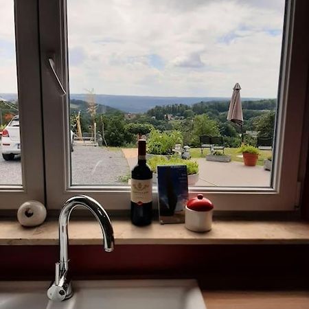 Le Calme De La Prairie De Liege Apartment Bagian luar foto